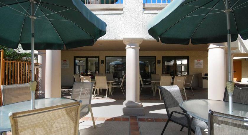 فندق Ramada Tucson East المظهر الخارجي الصورة